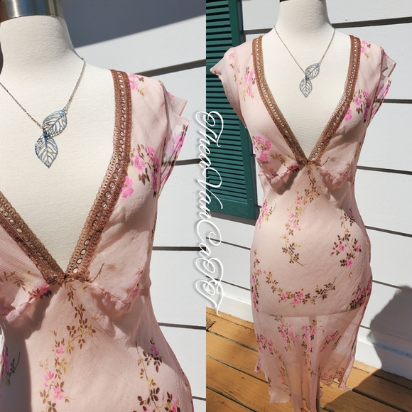 Vintage♡ BETSEY JOHNSON - Sheer Floral Lace Dress! - Picture 2 of 5